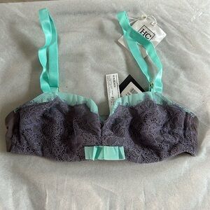NWT Triumph bra
